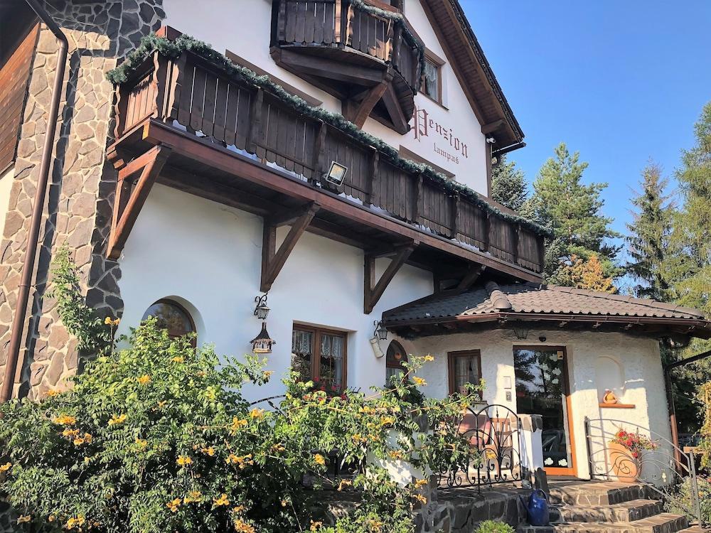 Penzion Lampas Poprad Ngoại thất bức ảnh